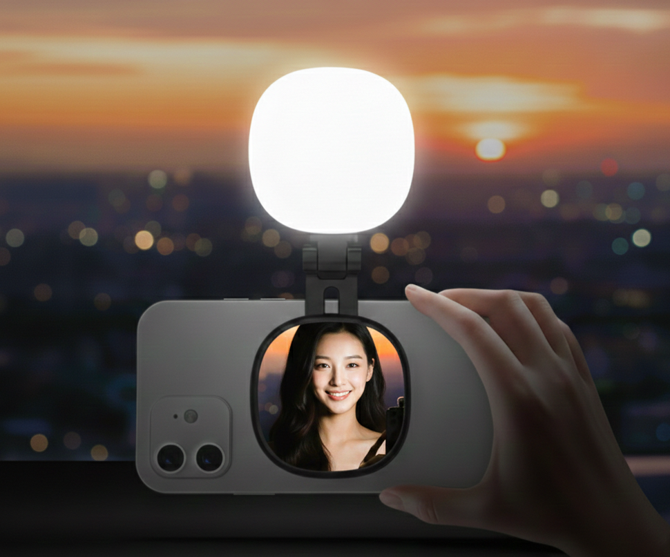 Rechargeable Magnetic LED Selfie Light
